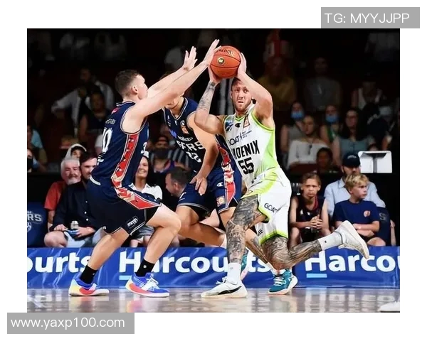 赛后复盘北京篮球队与上海篮球队状态分析与比赛亮点总结 赛后复盘北京篮球队与上海篮球队状态分析与比赛亮点总结