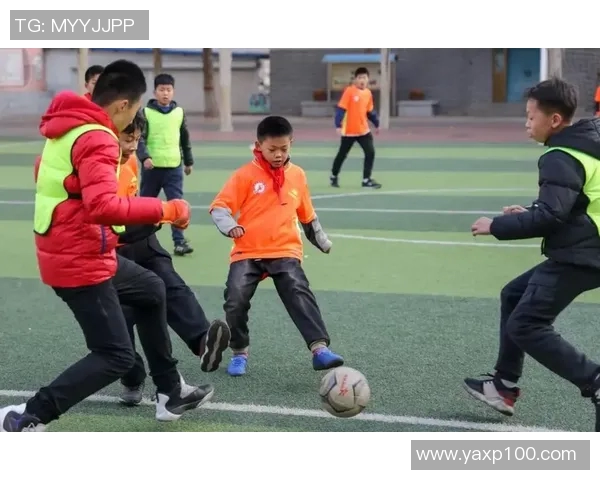 热情飞扬的足球明星与他们的热翅梦想之旅